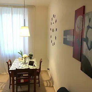 Appartement New Alex Home. Al Teatro., Livorno